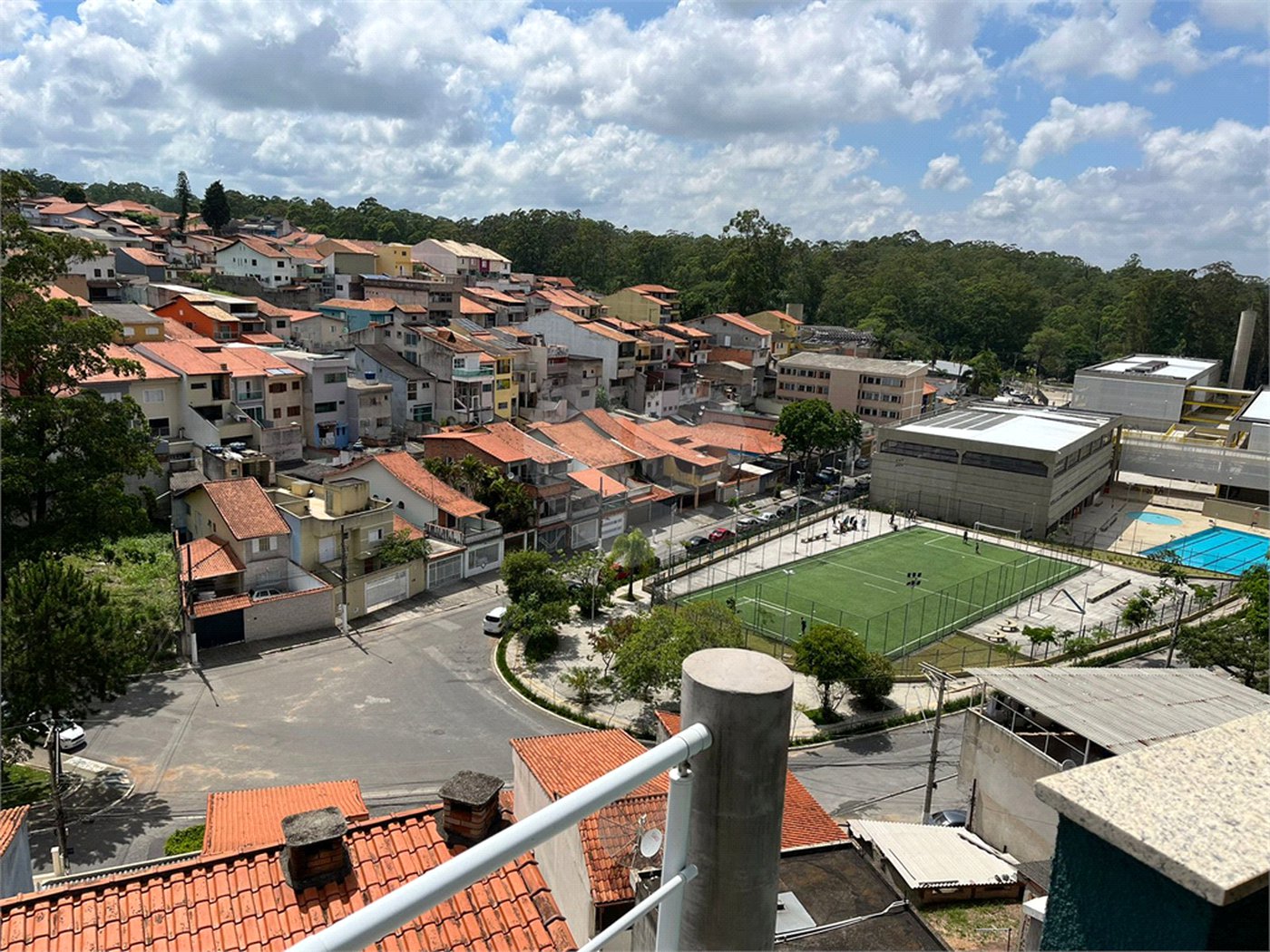 Sobrado 3 quartos sendo 1 Suíte - Parque do Carmo - SP