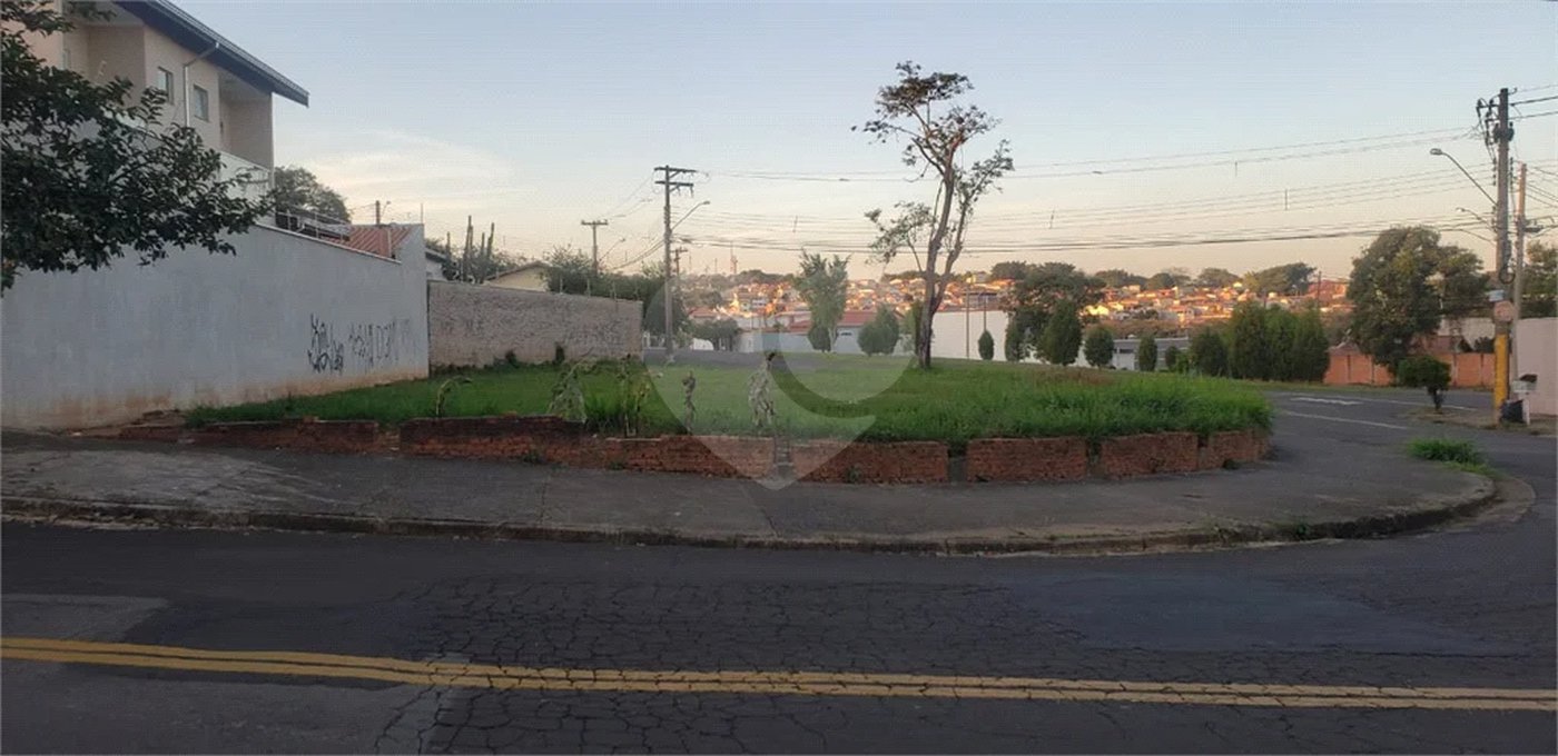 TERRENO PLANO NO BAIRRO SANTA ROSA