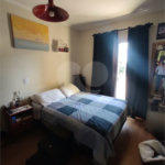 Sensacional sobrado c/ quintal e 3 dorms enormes com varanda! 12 min andando p/o metrô P Inglesa!