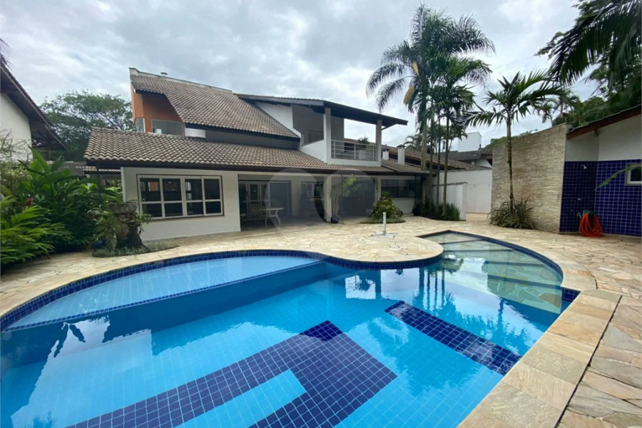 Casa à venda com 4 suítes em Riviera de São Lourenço, Bertioga, SP