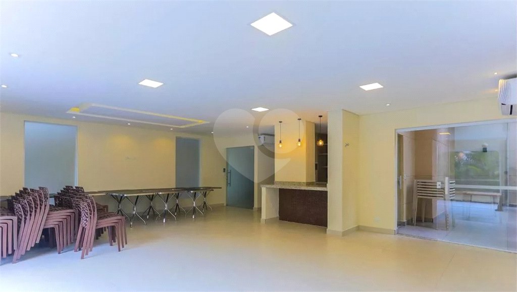 Apartamento a venda na Saúde de 80 metros com 3 dormitórios 1 suíte, 2 vagas e Depósito.