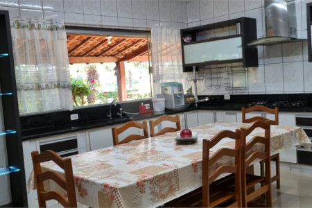 Chacara a venda de alto proximo a cidade