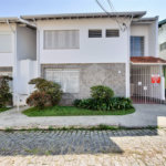 Casa de Vila à venda com 4 quartos, sendo 2 suítes, em Alto da Boa Vista, São Paulo, SP