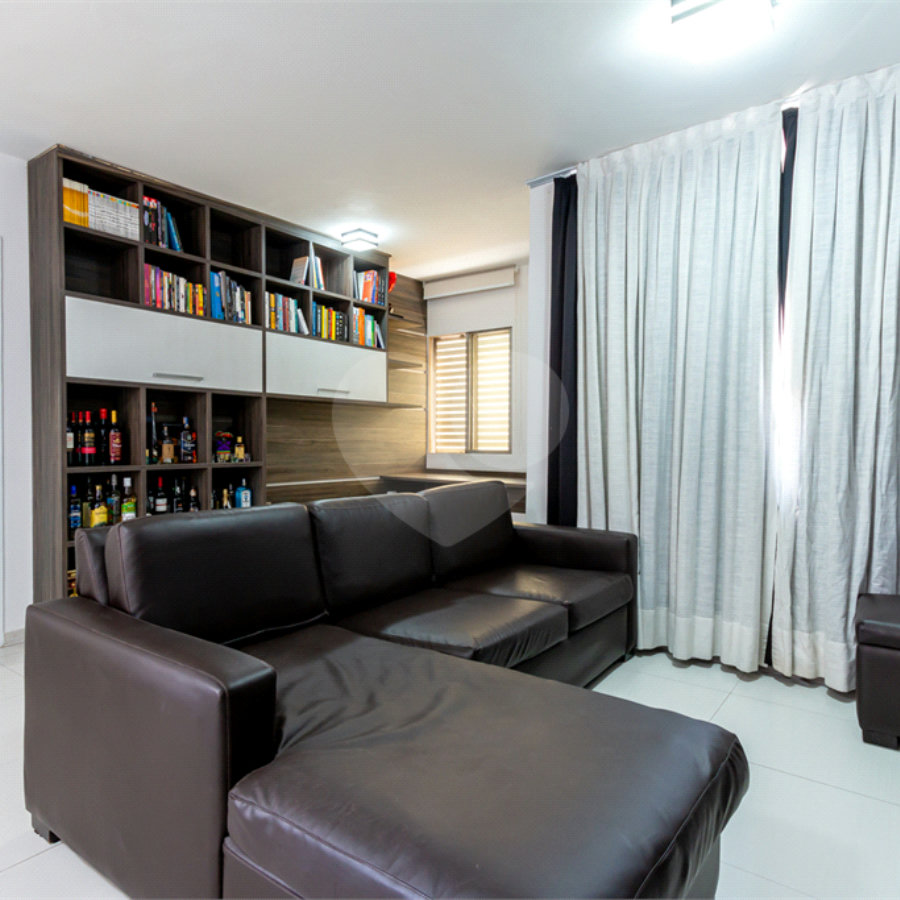 Apartamento à Venda - Vila Olimpia - com 83 m²,- 1 quarto e 1 vaga