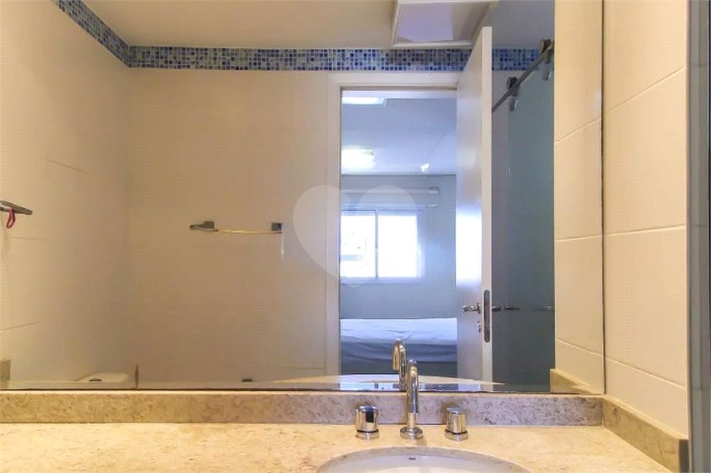 Apartamento disponível para venda | Área Útil : 115m | Área Total 115m | 3 dormitórios | 1 suíte | 4 banheiros | 2 vagas.