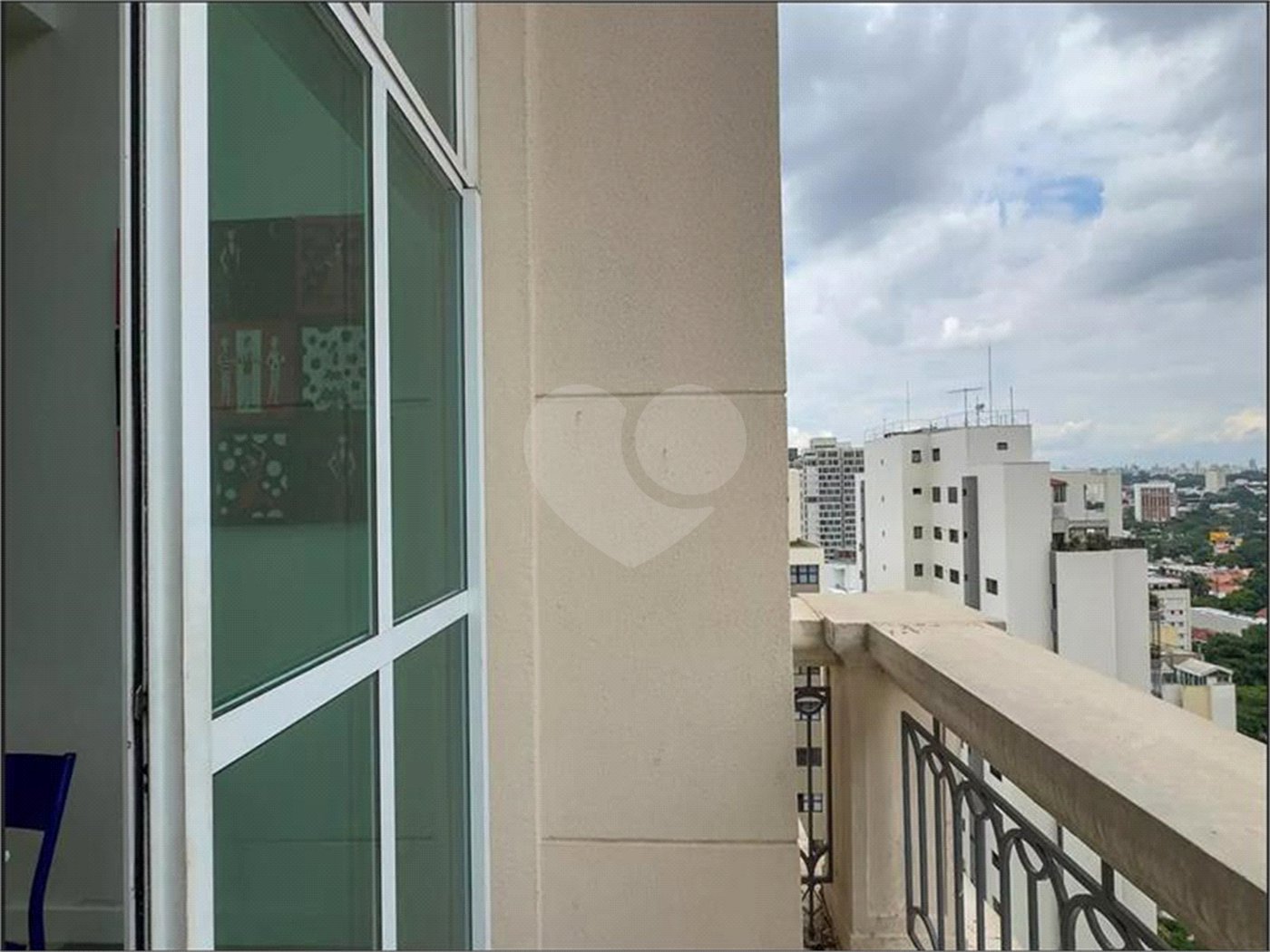 Apartamento à Venda no Campo Belo – Rua Demóstenes, 606