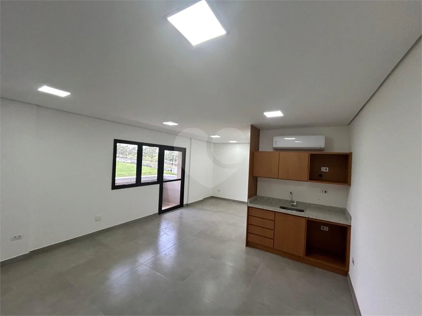 Sala Comercial à Venda e Locação – Reserva Jequitibá Office