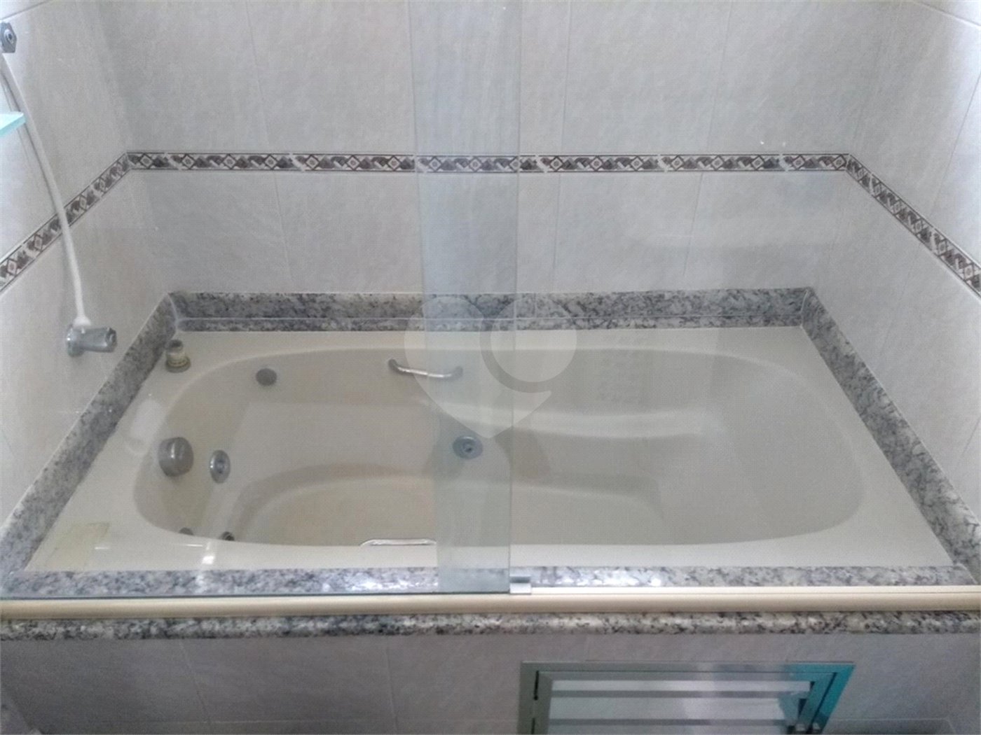 Sobrado com quartos