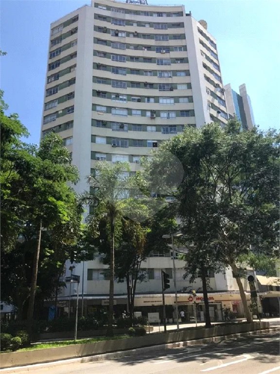 Sala comercial região da Paulista com 50 m²!