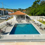 Indaiatuba - Sp - Vila Vic Florença - R$ 290.000,00 - Apartamento de 48m²,, no andar de cima, dois quartos, um banheiro, cozinha e sala, uma vaga de garagem. Condomínio fechado. Apartamento está do jeito que foi entregue . Area de lazer no condominio - Área do condomínio: Churrasqueira