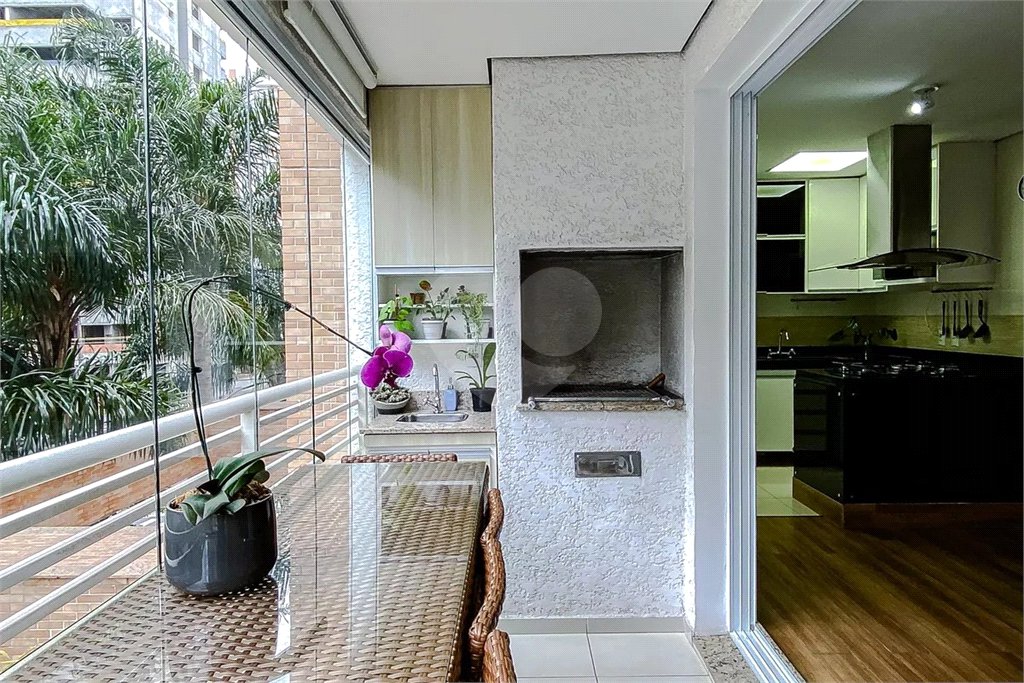 Duplex de 96m2 decorado com varanda gourmet e 2 vagas no Alto do Ipiranga