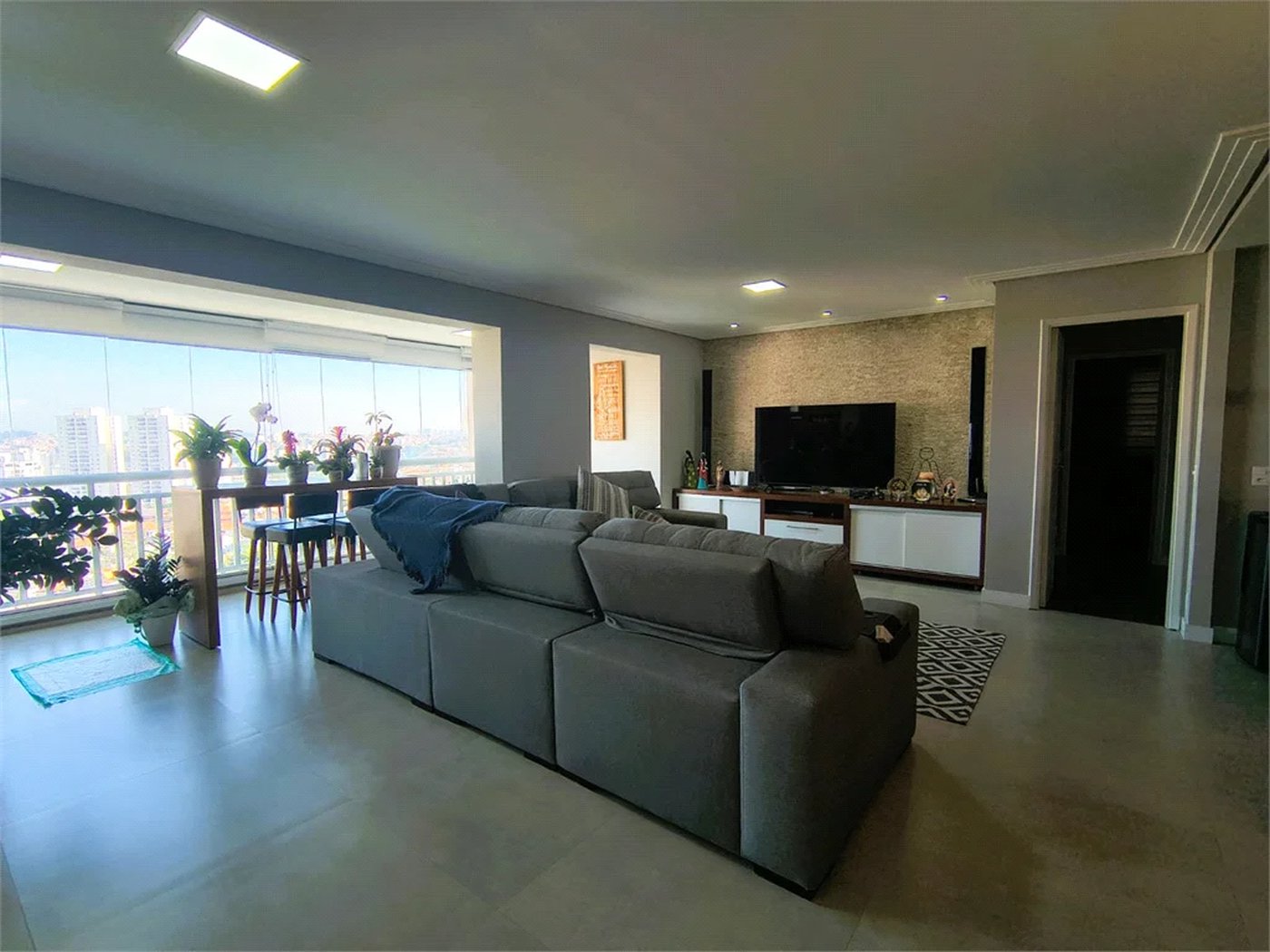 Apartamento à venda com 3 suítes em Lar São Paulo, São Paulo, SP