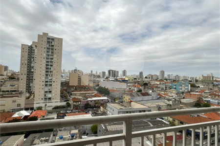 Apartamento à Venda na Rua Catumbi – 33m²