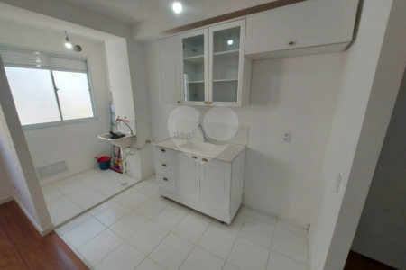 Apartamento com 36m² , 1 dormitório , à venda no Cambucí.