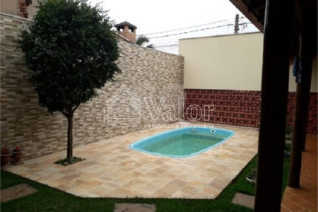 Casa de 2 Quartos no Douradinho, São Carlos-SP