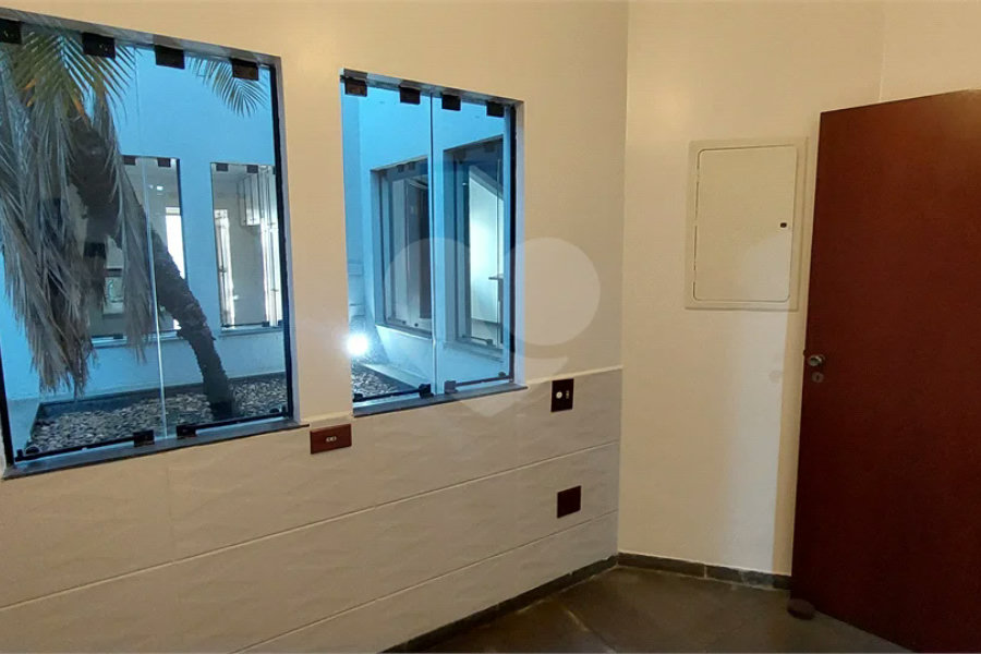 SOBRADO COM DESIGN EXCLUSIVO E LAZER COMPLETO 3 DORMITÓRIOS SENDO 1 SUÍTE