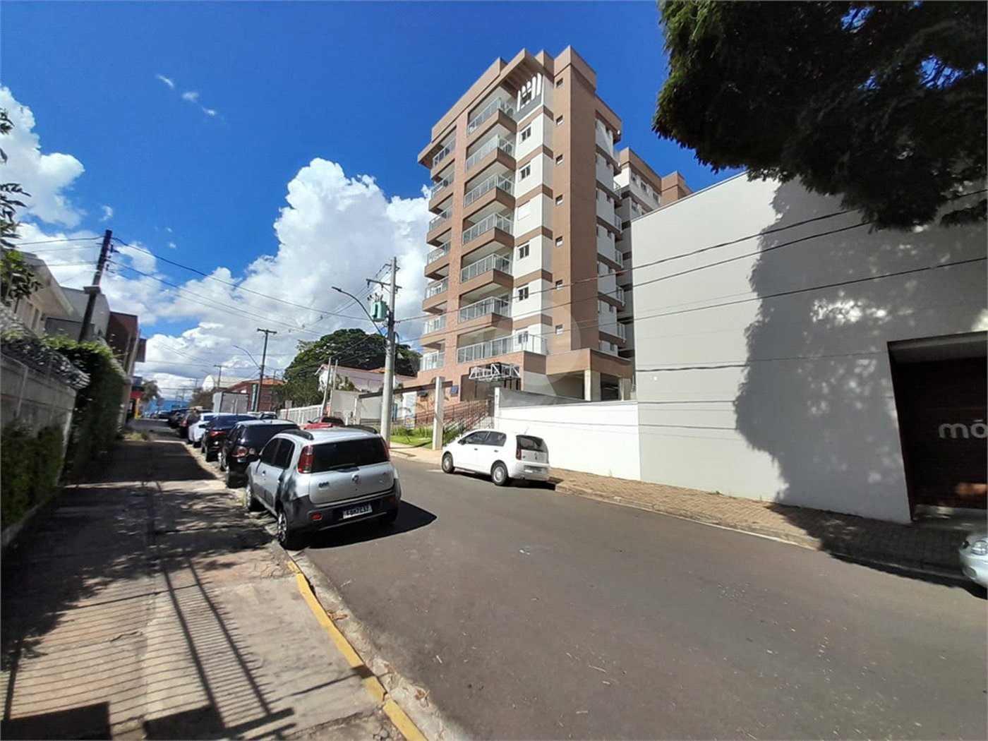 Excelente oportunidade de apartamento à venda no Edifício Monet