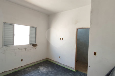 Casa à venda de 2 dormitórios em São Carlos, no bairro Arcoville.