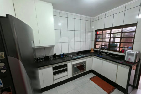 Casa 2 quartos 1 suíte
