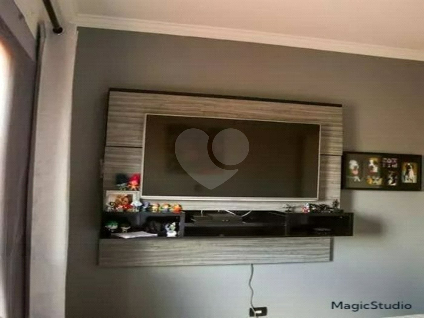 Casa com 120m² , 4 dormitórios , sendo 1 suíte , 3 vagas de garagem , à venda no Jabaquara.