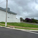 Lote de esquina à venda no Condomínio Faixa Azul