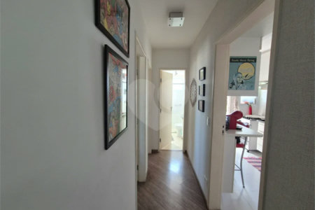 Apartamento Vila Mariana ,2 dormitórios sendo 1 suíte e 2 vagas.