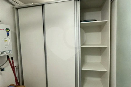 Apartamento de 80m² a venda e locação em Moema - 02 dorm, 02 Banheiros 01 Vaga