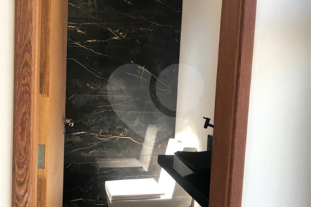 Indaiatuba - Condominio Jardins di Roma - Venda -Locação 0 R$ 10.000,00 mais encargos - condominio - R$ 650,00 - IPTU - R$ 230,00 - Terreno 300ms - construido 170 metros quadrados - Terrea - 3 quartos, uma suíte e uma demi suite , 4 banheiros , piscina - Preparado para água quente até a piscina!!