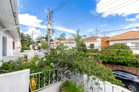 Sobrado à venda com 4 quartos, sendo 3 suítes, em Vila Cruzeiro, São Paulo, SP