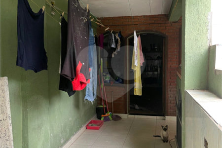 Casa com 68m², 3 dormitórios, 2 vagas, à venda em Jardim Vista Alegre.