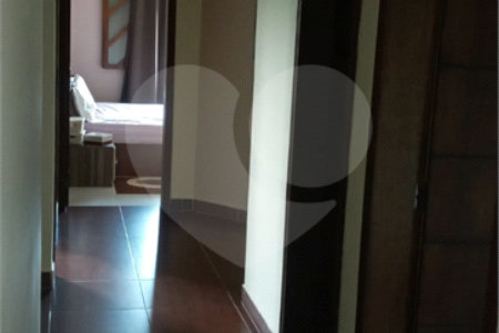Chácara à venda com 3 quartos, sendo 2 suítes,  em Monterrey, Louveira, SP