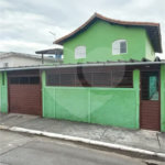 Sobrado espaçoso em São Miguel Paulista com 5 dormitórios e 5 vagas.