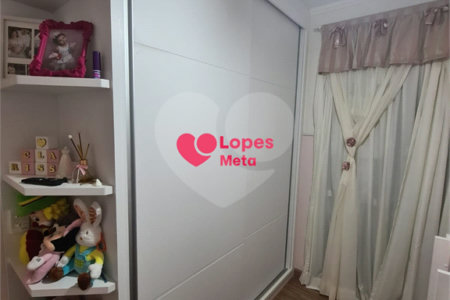 A VENDA BELISSIMO APARTAMENTO NO BAIRRO URBANOVA I, 2 QUARTOS 1 SENDO SUITE, 3 BANHEIROS E 2 VAGAS,
