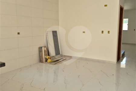 Casa com 134m², 3 dormitórios, 2 vagas, à venda na Vila Prudente.