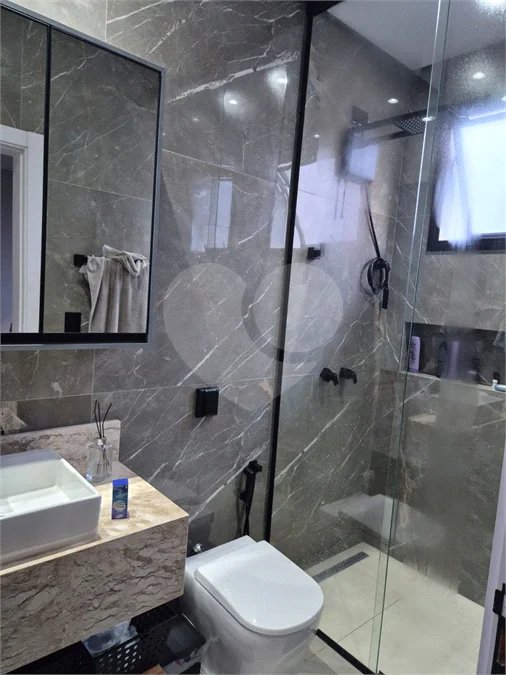 Casa de Alto Padrão para Alugar com Lazer Completo, Tecnologia e Sustentabilidade