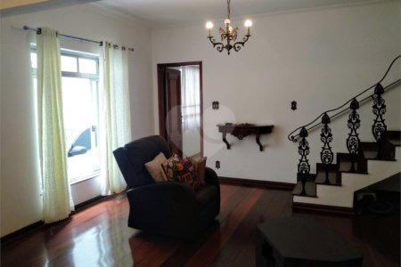 Sobrado à venda com 3 quartos, sendo 1 suíte, em Vila Mascote, São Paulo, SP