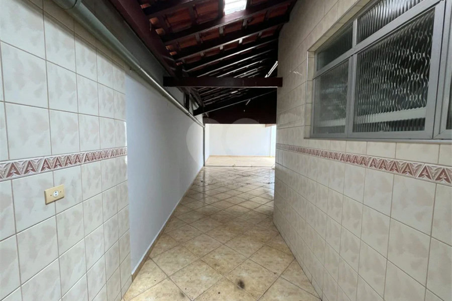 Casa Térrea c/ 4 quartos Venda – Vila Monteiro (Localização Nobre)