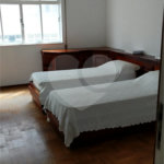 Apartamento à venda no bairro Bela Vista.