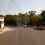 Terreno plano contendo 160,00 m² .