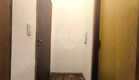 Apartamento à venda com 2 quartos, sendo 1 suíte,  em Parque Arnold Schimidt, São Carlos, SP