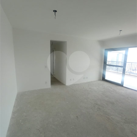Apartamento na Região do Belém à 5 Minutos do Metrô. Excelente Localização 3 Dormitórios sendo 3 Suítes e 2 Vagas