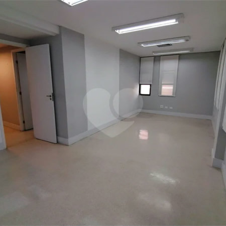 SALA COMERCIAL, 106m2, NO PARAISO
