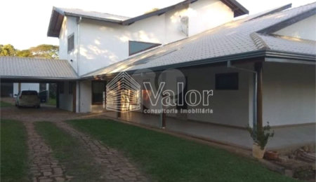 Chácara à venda com 4 quartos, sendo 3 suítes,  em Parque Itaipu, São Carlos, SP