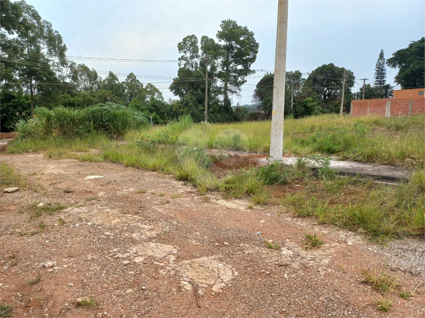 Terreno com 150,00 m² .