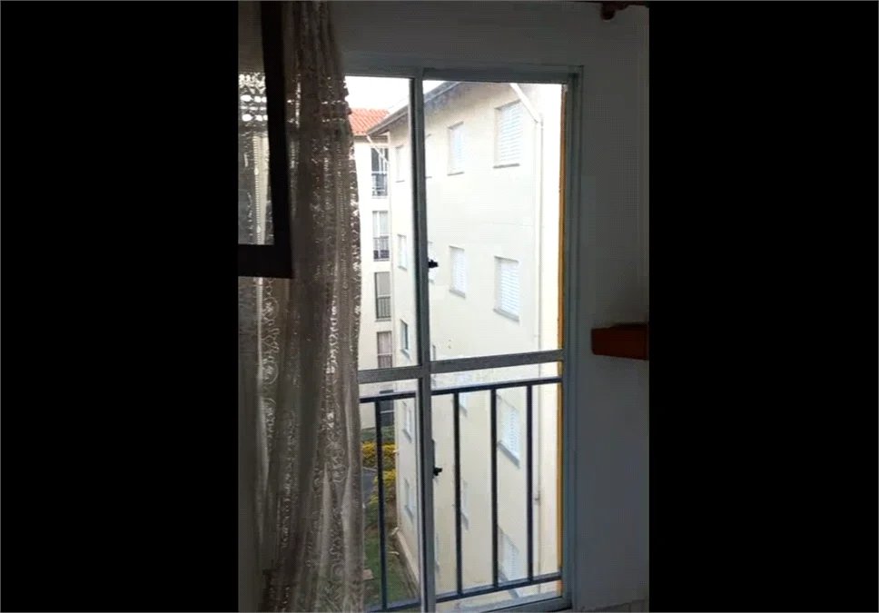 Apartamento para alugar com 2 quartos em Jardim da Glória, Cotia - SP