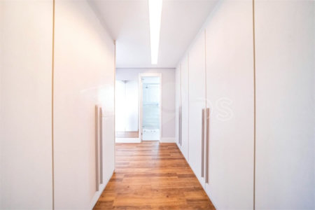 Apartamento na Mooca com 204m² com sacada gourmet com 4 suítes e 4 vagas condominio clube Aceita Permuta