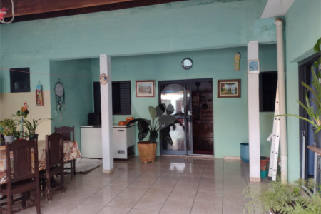 Casa térrea no Jardim Santa Felícia