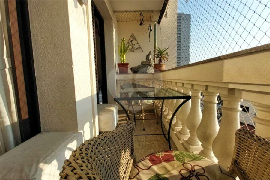 Apartamento à venda com 3 quartos, sendo 1 suíte, em Jardim Brasil (zona Sul), São Paulo, SP