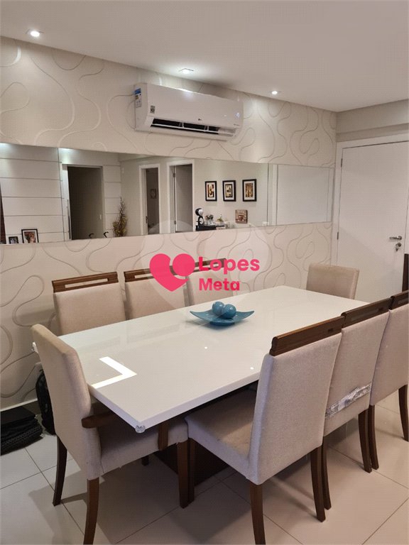 A VENDA BELISSIMO APARTAMENTO NO BAIRRO URBANOVA I, 2 QUARTOS 1 SENDO SUITE, 3 BANHEIROS E 2 VAGAS,
