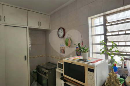 Casa térrea com duas edículas para venda - Saúde, SP.